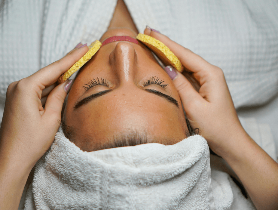 Техніки, які використовуються в масажі обличчя - 2