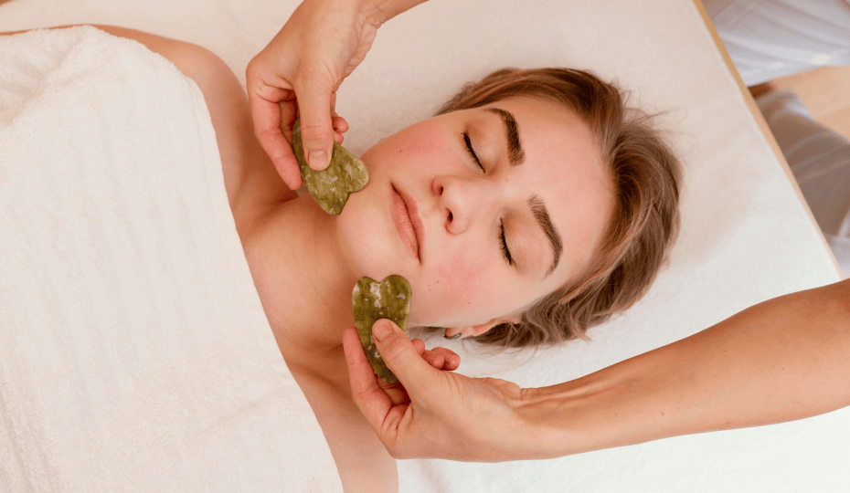 Масаж гуаша для обличчя